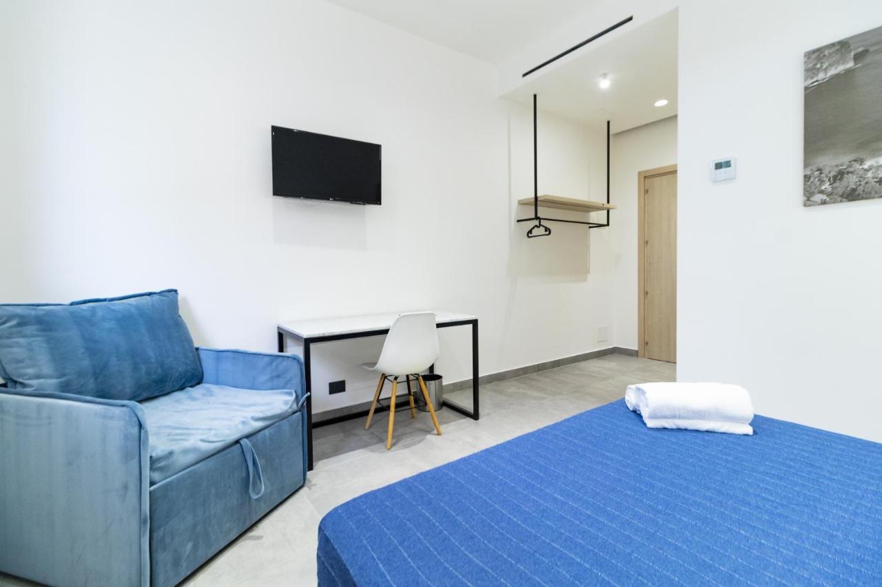 Hotel Portum Giardini Naxos Exteriör bild